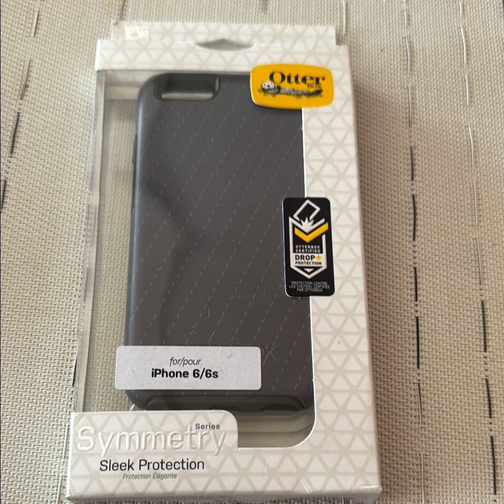OtterBox Symmetry Series Black Case for iPhone 6/6s